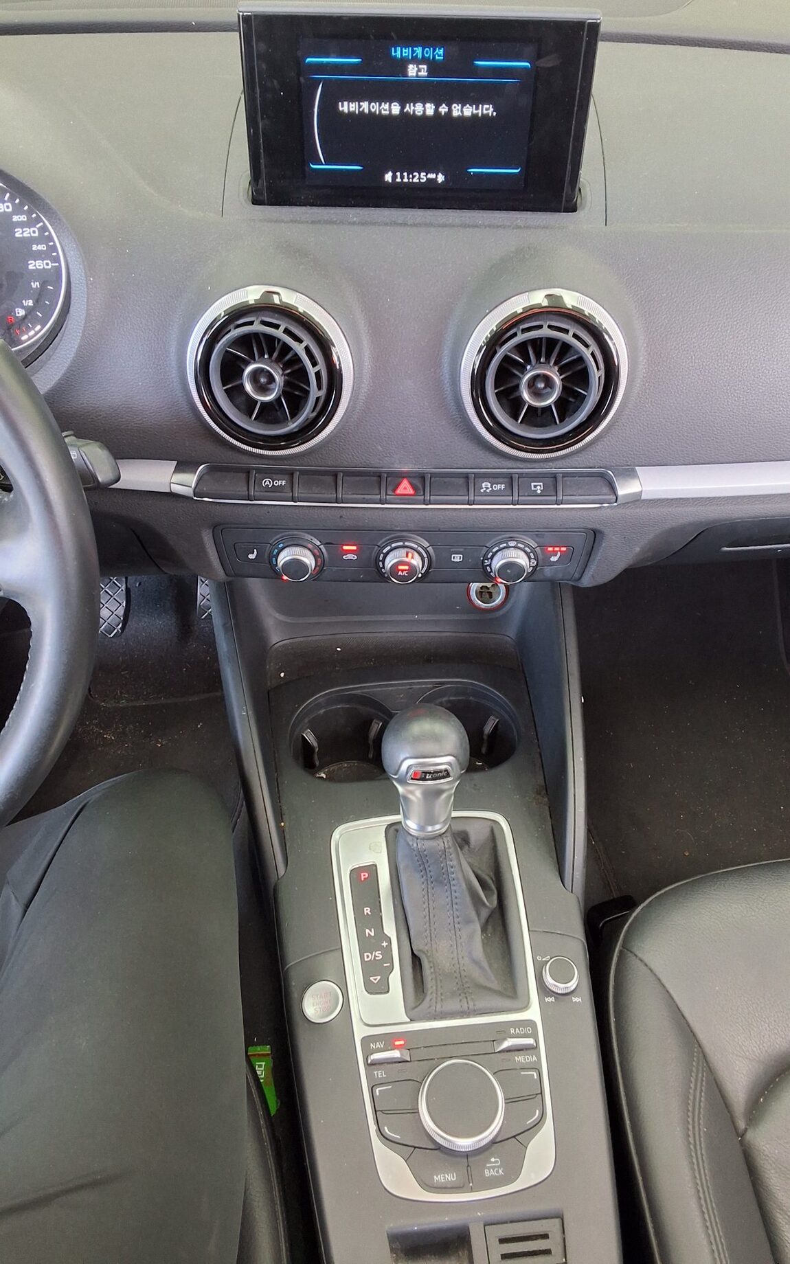 AUDI A3 (3RD GEN) 25 TDI SPORTBACK DYNAMIC 2015 - zdjęcie 18