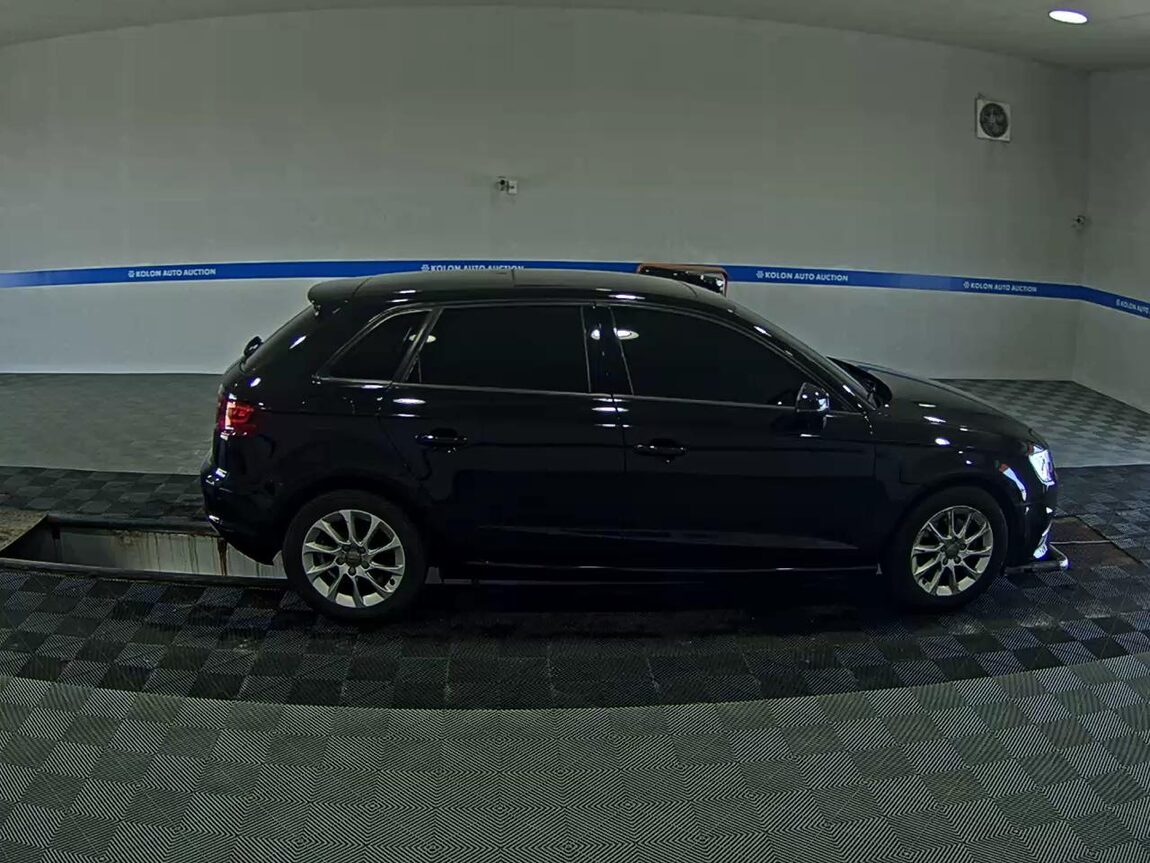AUDI A3 (3RD GEN) 25 TDI SPORTBACK DYNAMIC 2015 - zdjęcie 4