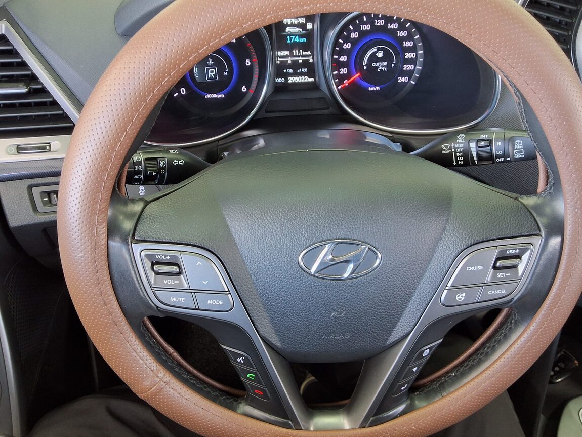 HYUNDAI MAXCRUZ DIESEL R2.2 2WD EXCLUSIVE 2015 - zdjęcie 17