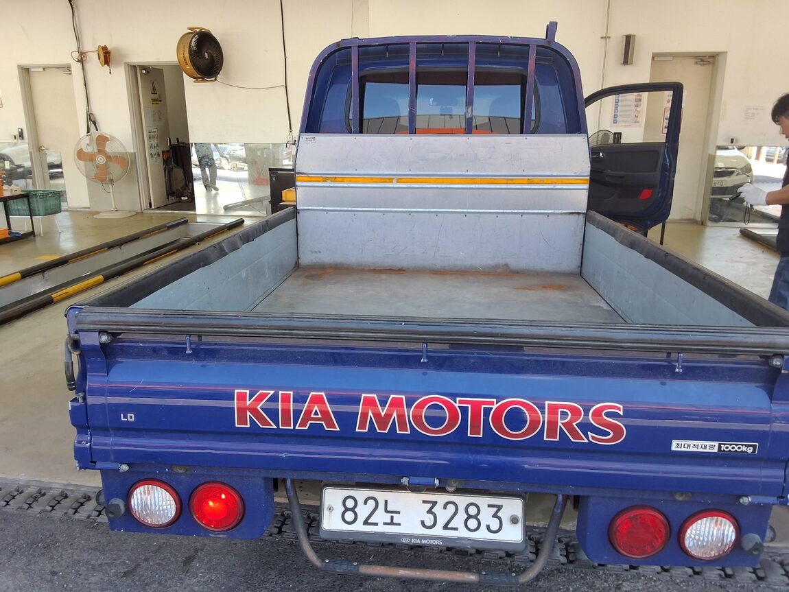KIA BONGO III CARGO CRDi DOUBLE CAB EXTRA LONG WHEELBASE 2019 - zdjęcie 15