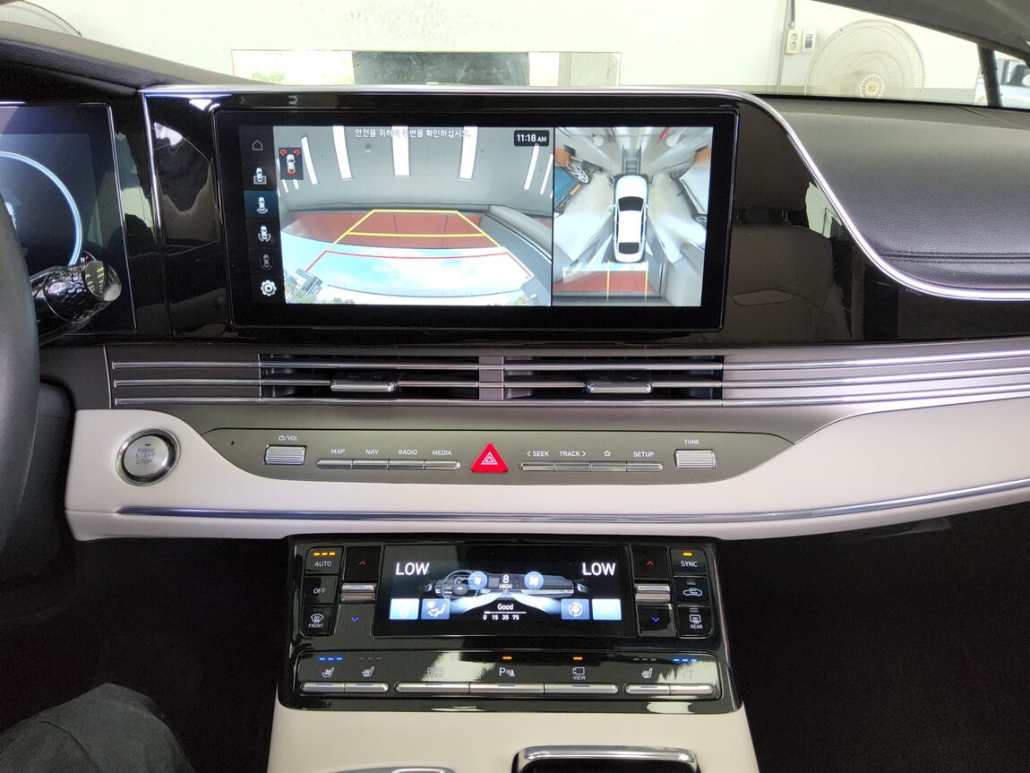 HYUNDAI THE NEW GRANDEUR IG GASOLINE 2.5 LE BLANC 2023 - zdjęcie 18