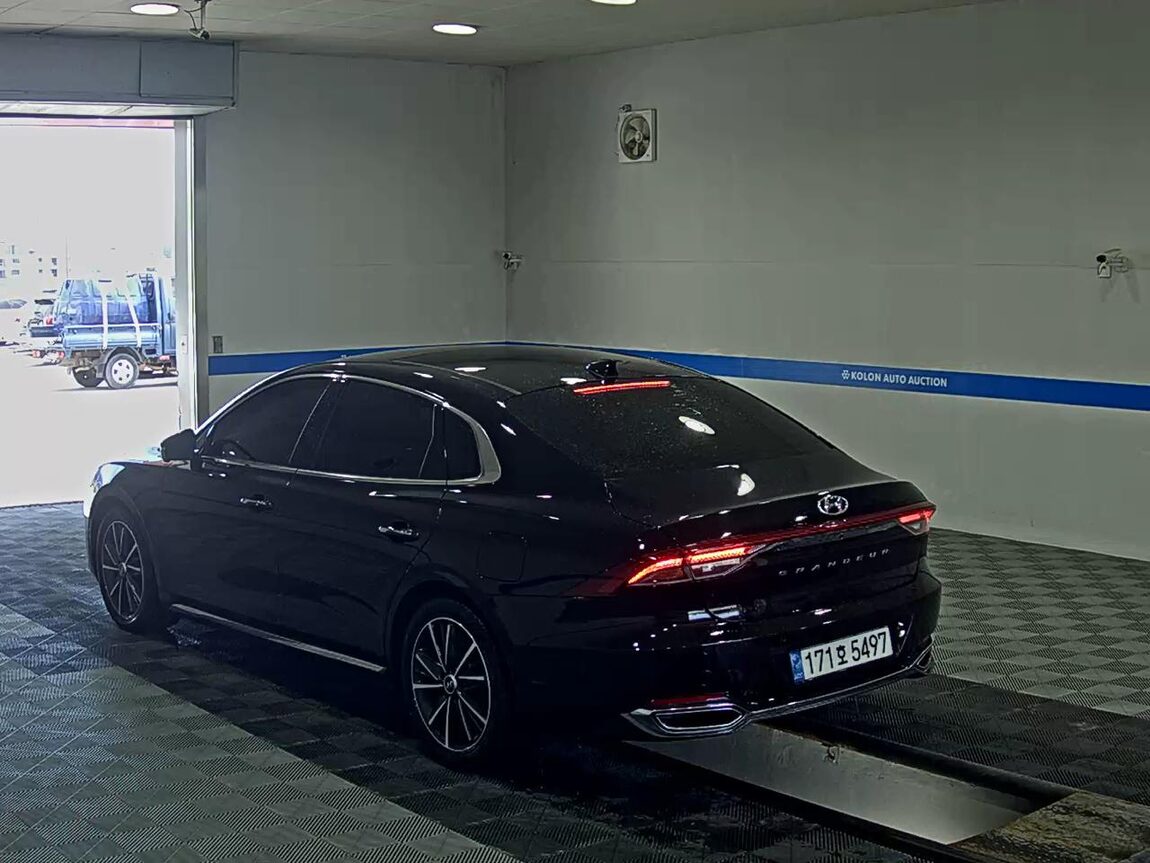 HYUNDAI THE NEW GRANDEUR IG GASOLINE 2.5 LE BLANC 2023 - zdjęcie 6