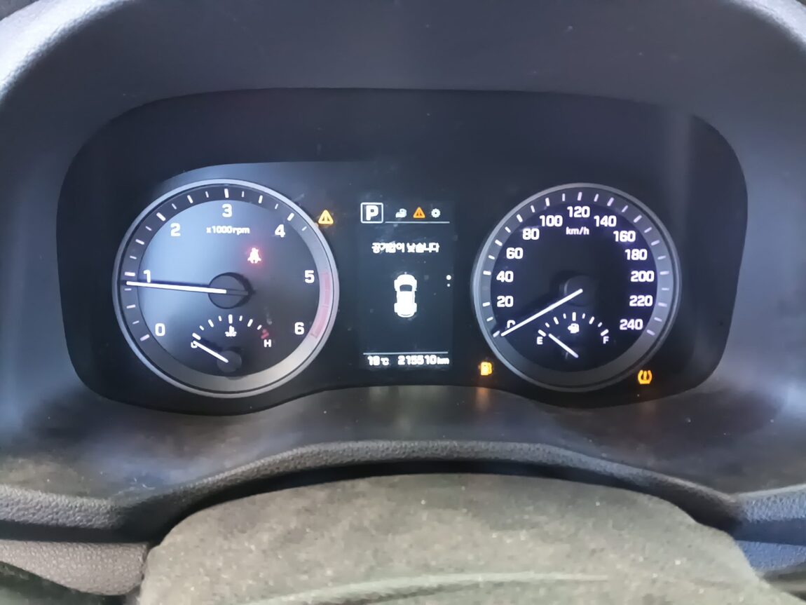 HYUNDAI ALL NEW TUCSON DIESEL 1.7 2WD MODERN 2016 - zdjęcie 9
