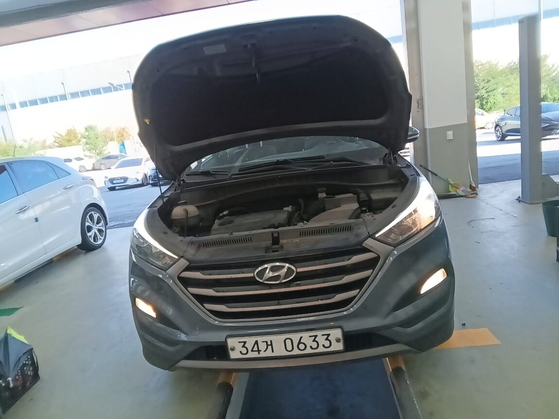 HYUNDAI ALL NEW TUCSON DIESEL 1.7 2WD MODERN 2016 - zdjęcie 19