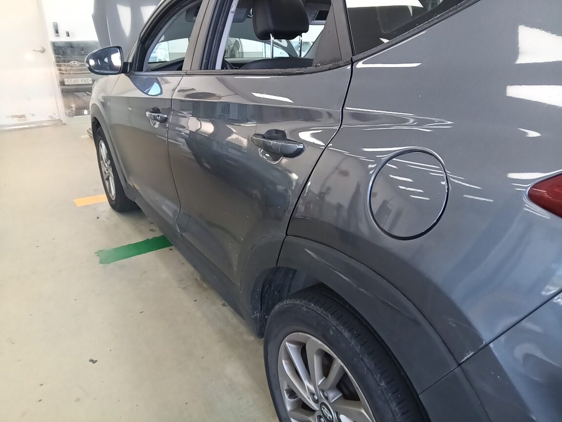 HYUNDAI ALL NEW TUCSON DIESEL 1.7 2WD MODERN 2016 - zdjęcie 20