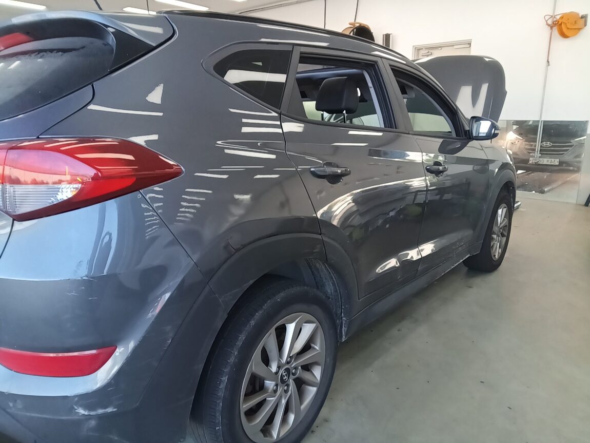 HYUNDAI ALL NEW TUCSON DIESEL 1.7 2WD MODERN 2016 - zdjęcie 22