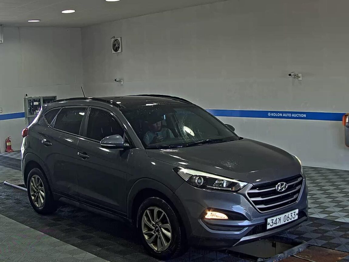 HYUNDAI ALL NEW TUCSON DIESEL 1.7 2WD MODERN 2016 - zdjęcie 3