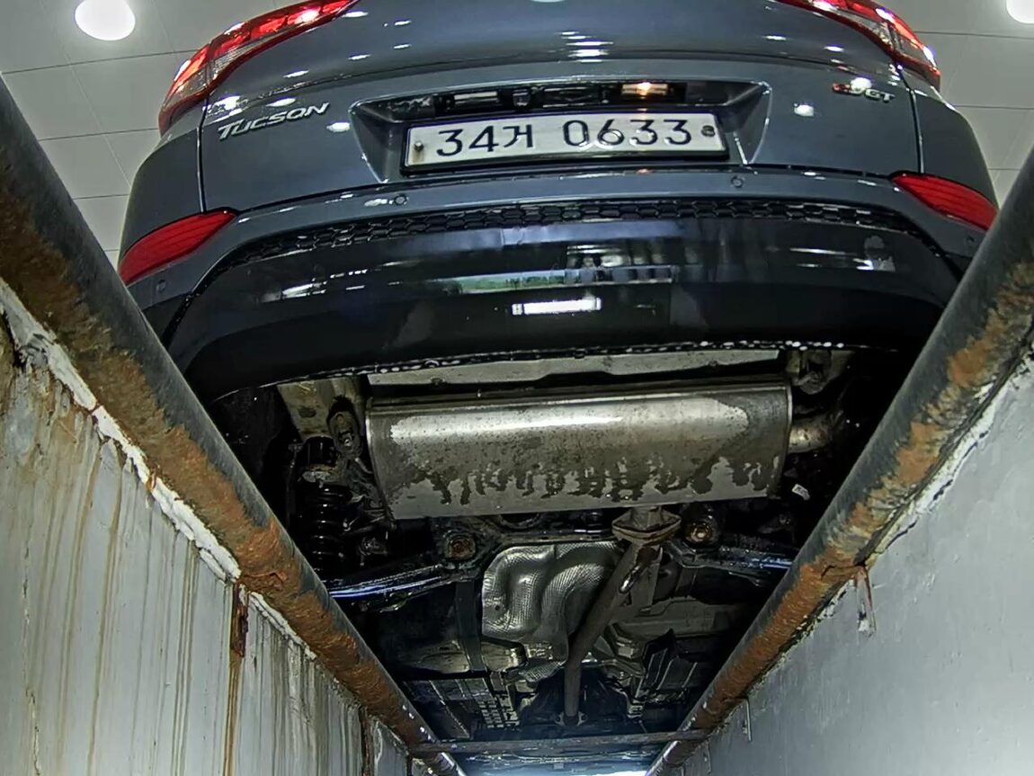 HYUNDAI ALL NEW TUCSON DIESEL 1.7 2WD MODERN 2016 - zdjęcie 8