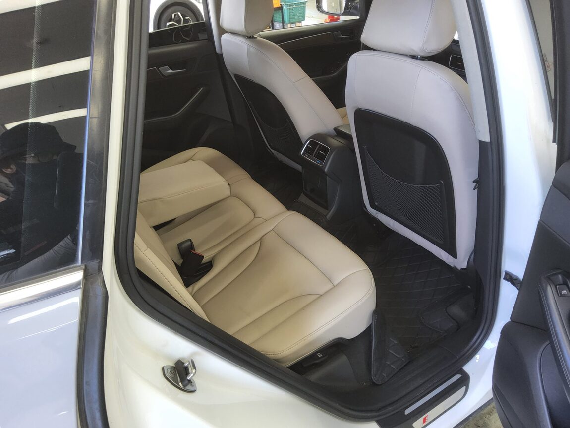 AUDI Q5 3.0 TDI QUATTRO 2012 - zdjęcie 13
