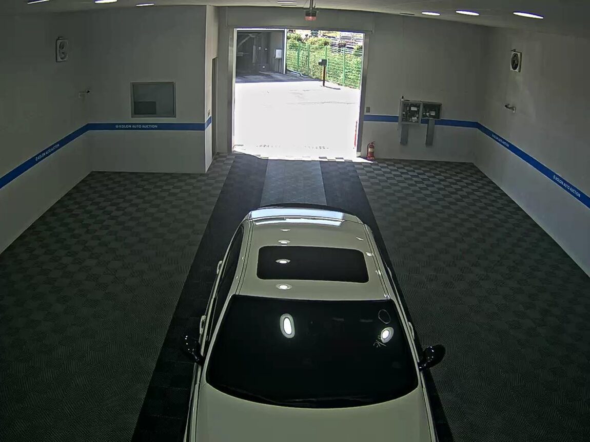 BMW 3 SERIES (5TH GEN) 320d M SPORT 2011 - zdjęcie 7