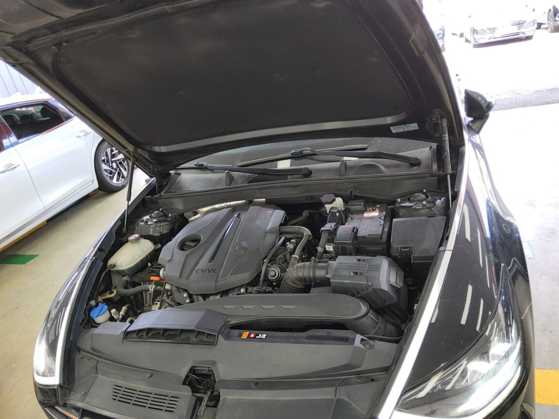 HYUNDAI SONATA (DN8) G2.0 PREMIUM FAMILY 2020 - zdjęcie 20