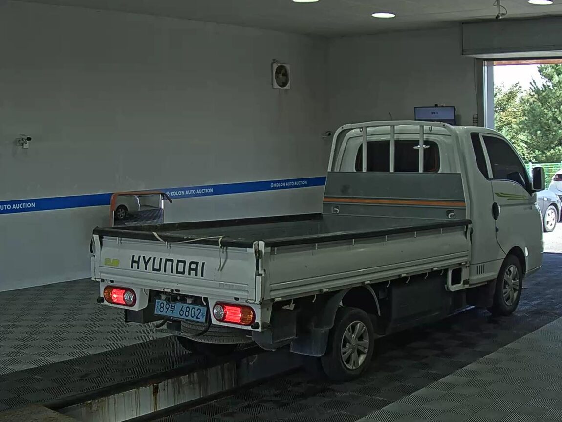 HYUNDAI PORTER II ELECTRIC CARGO PREMIUM SPECIAL 2021 - zdjęcie 5