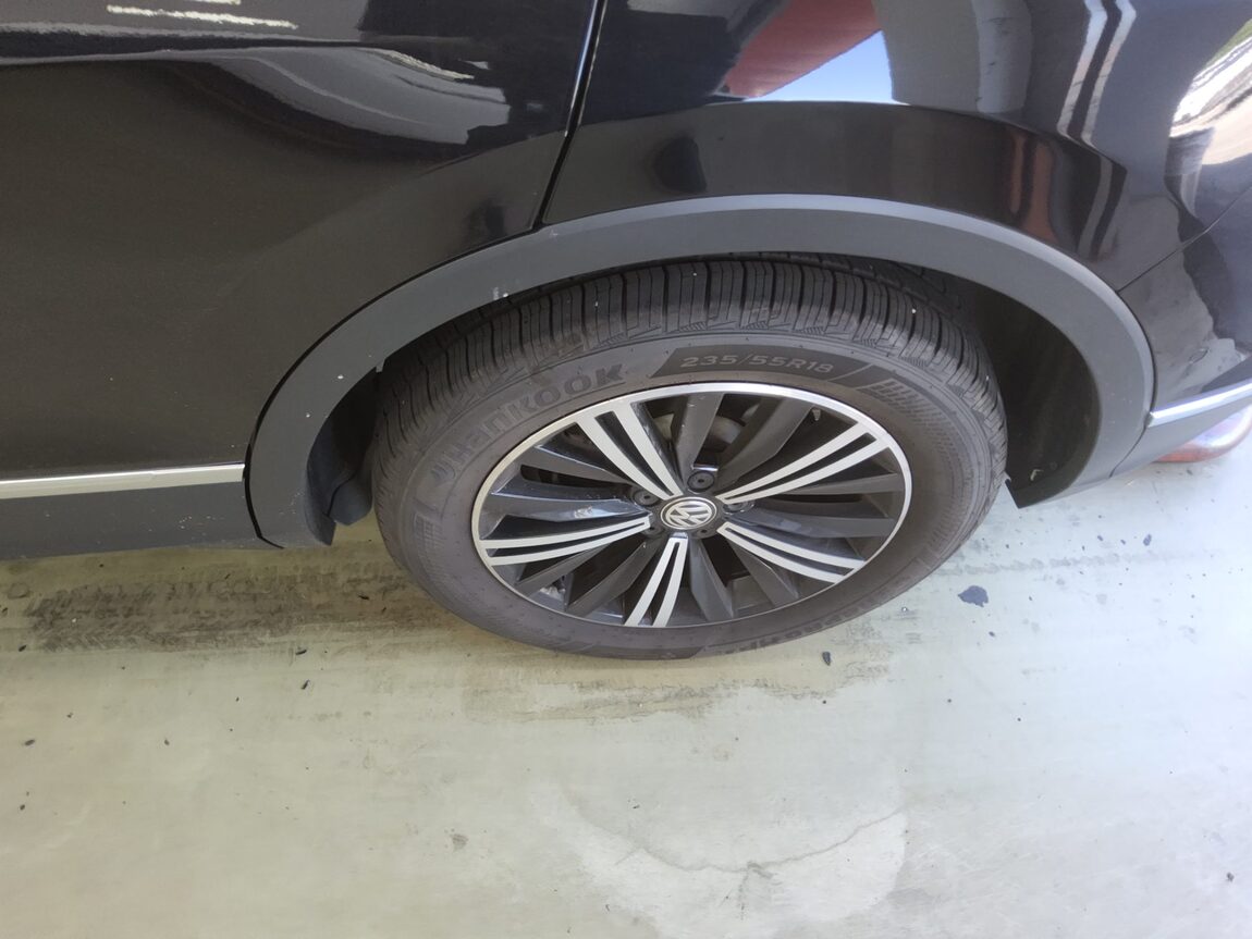 VOLKSWAGEN TIGUAN (2ND GEN) 2.0 TDI PRESTIGE 2020 - zdjęcie 23