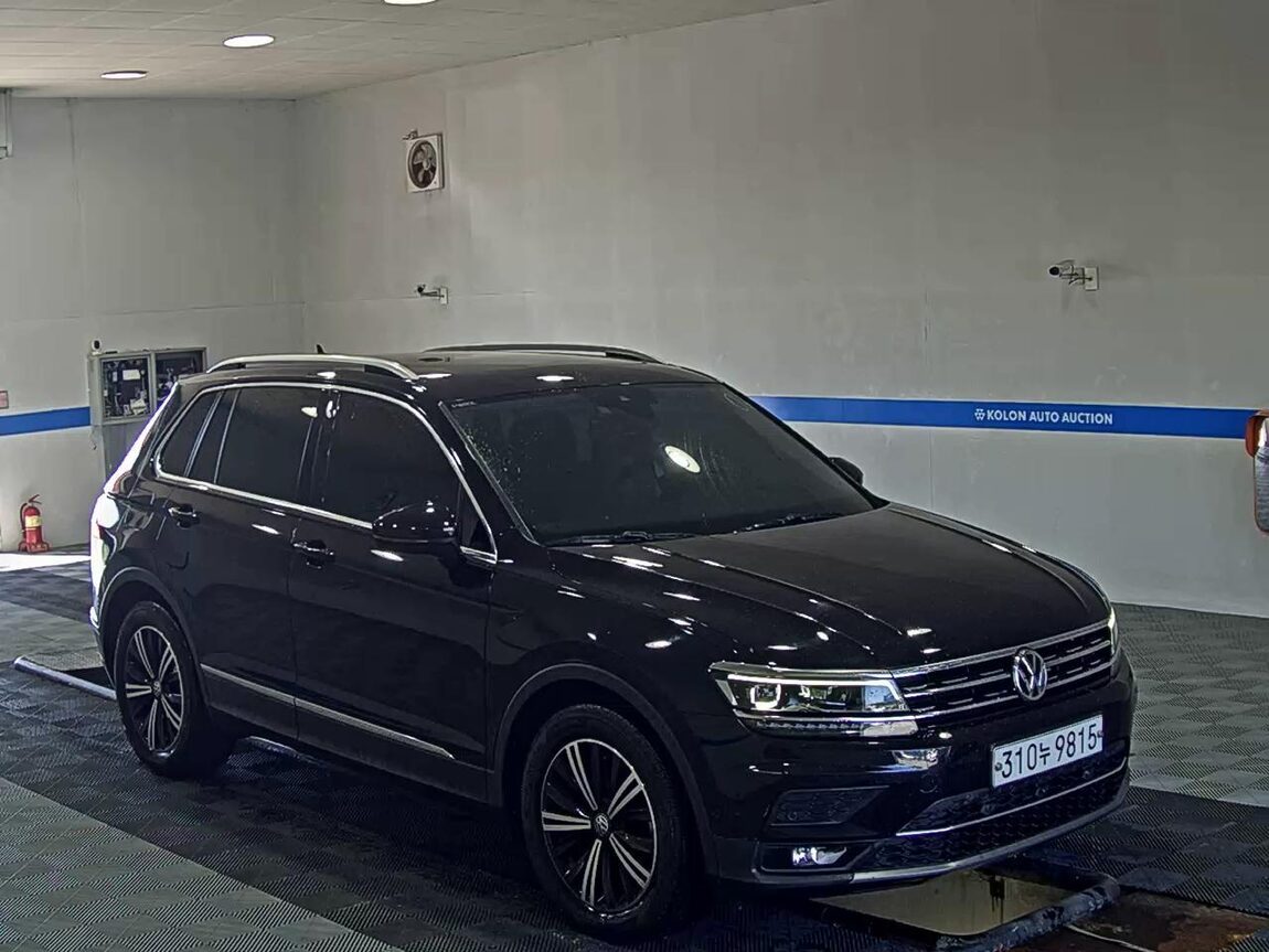 VOLKSWAGEN TIGUAN (2ND GEN) 2.0 TDI PRESTIGE 2020 - zdjęcie 3