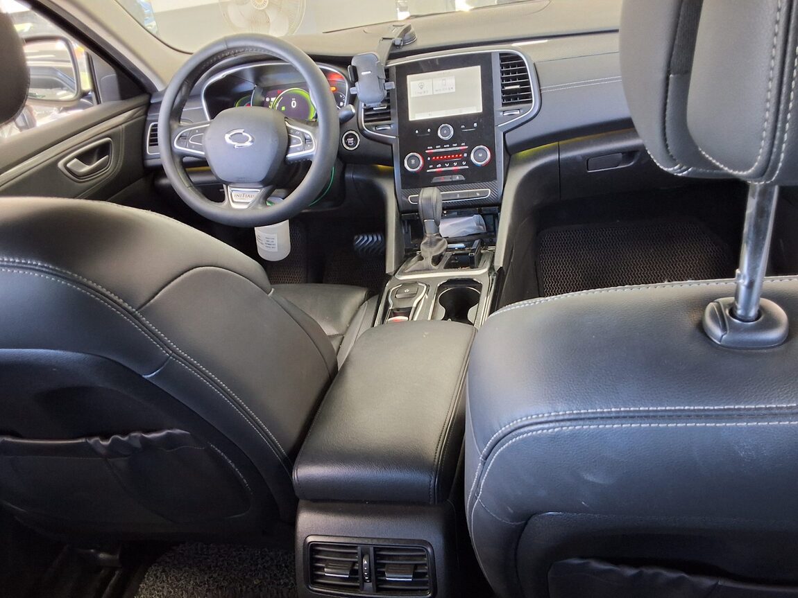 RENAULT (SAMSUNG) SM6 2.0 GDe LE 2016 - zdjęcie 11