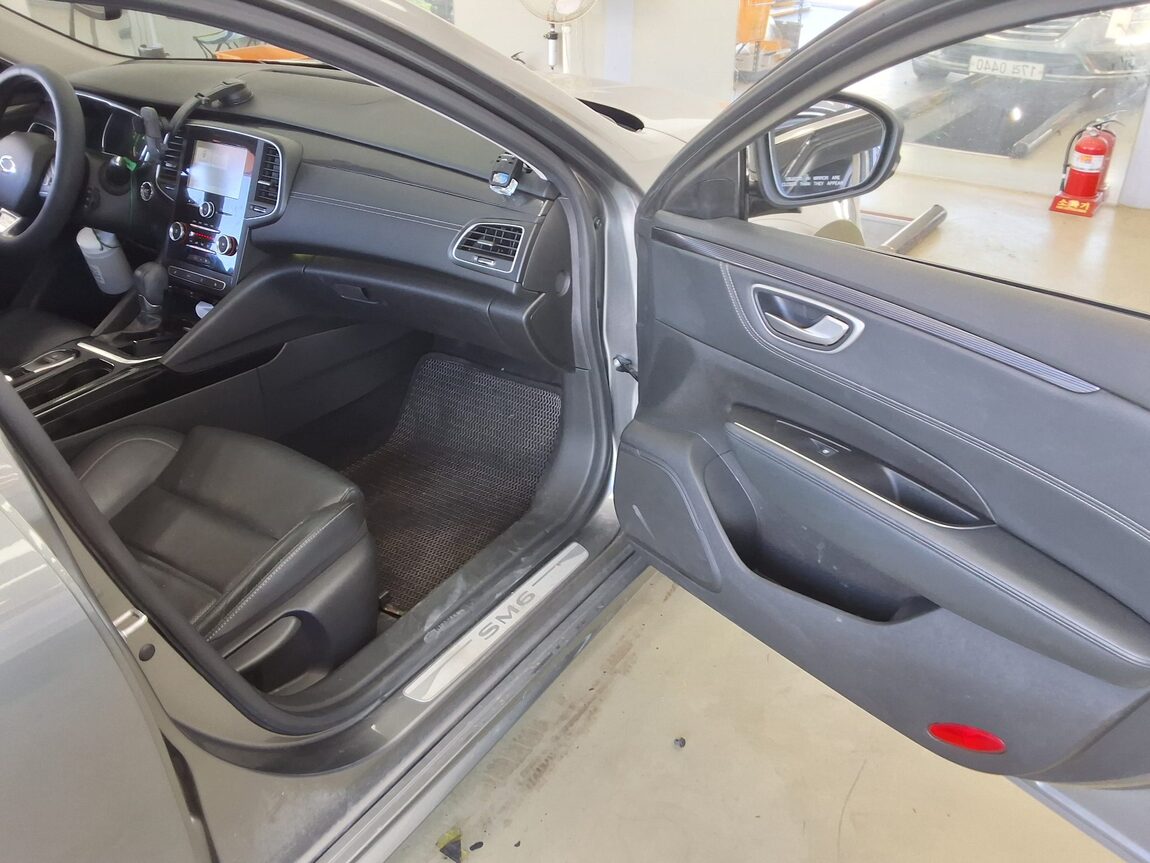 RENAULT (SAMSUNG) SM6 2.0 GDe LE 2016 - zdjęcie 14