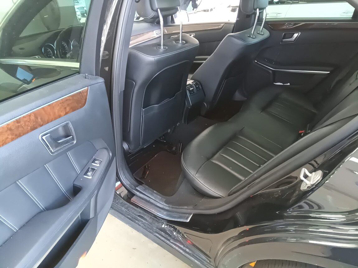 MERCEDES-BENZ E-CLASS (4TH GEN) E300 ELEGANCE 2014 - zdjęcie 12