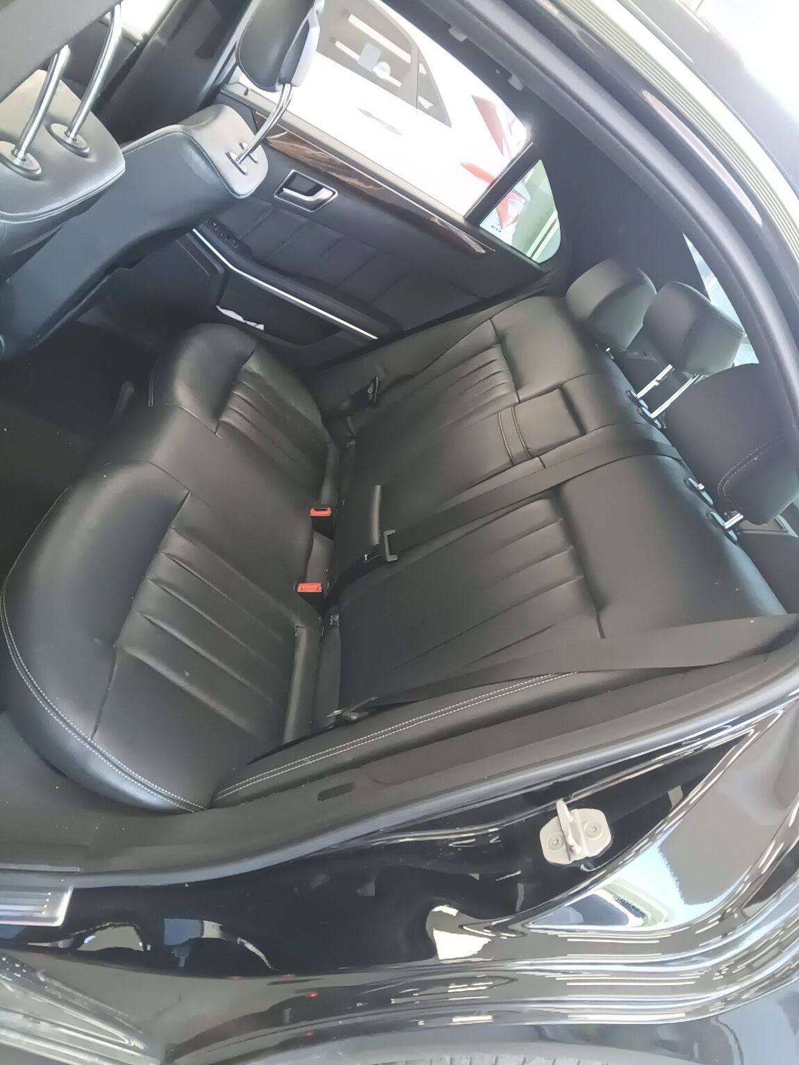 MERCEDES-BENZ E-CLASS (4TH GEN) E300 ELEGANCE 2014 - zdjęcie 20