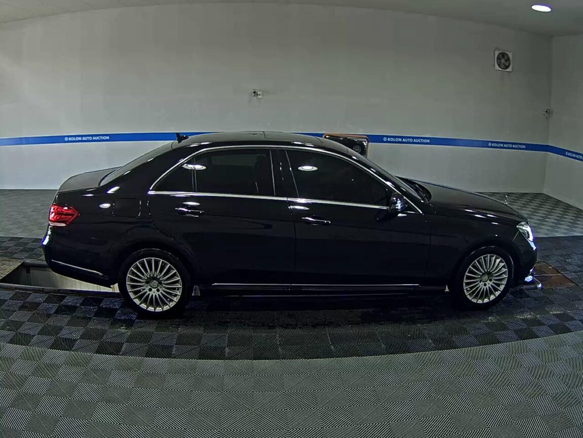 MERCEDES-BENZ E-CLASS (4TH GEN) E300 ELEGANCE 2014 - zdjęcie 4