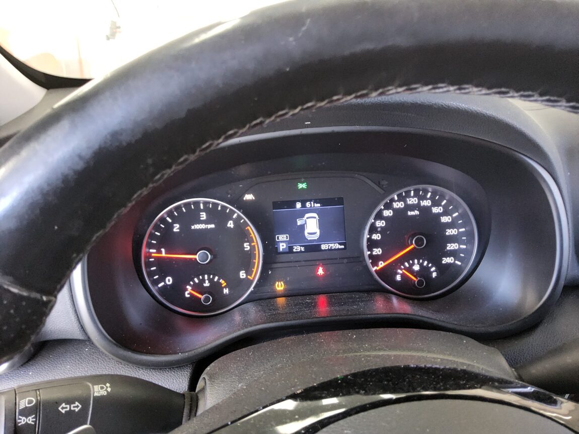 KIA SPORTAGE THE BOLD R2.0 DIESEL 2WD PRESTIGE 2019 - zdjęcie 9