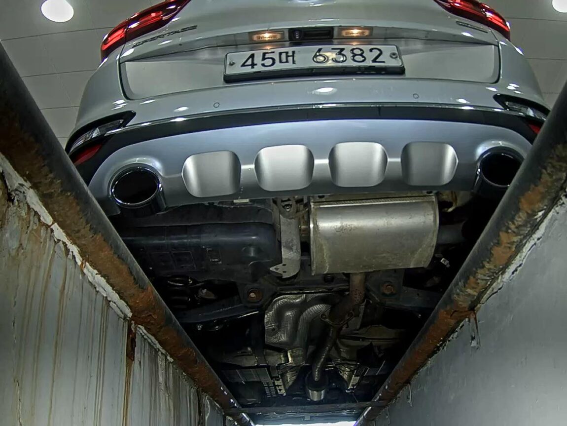KIA SPORTAGE THE BOLD R2.0 DIESEL 2WD PRESTIGE 2019 - zdjęcie 8