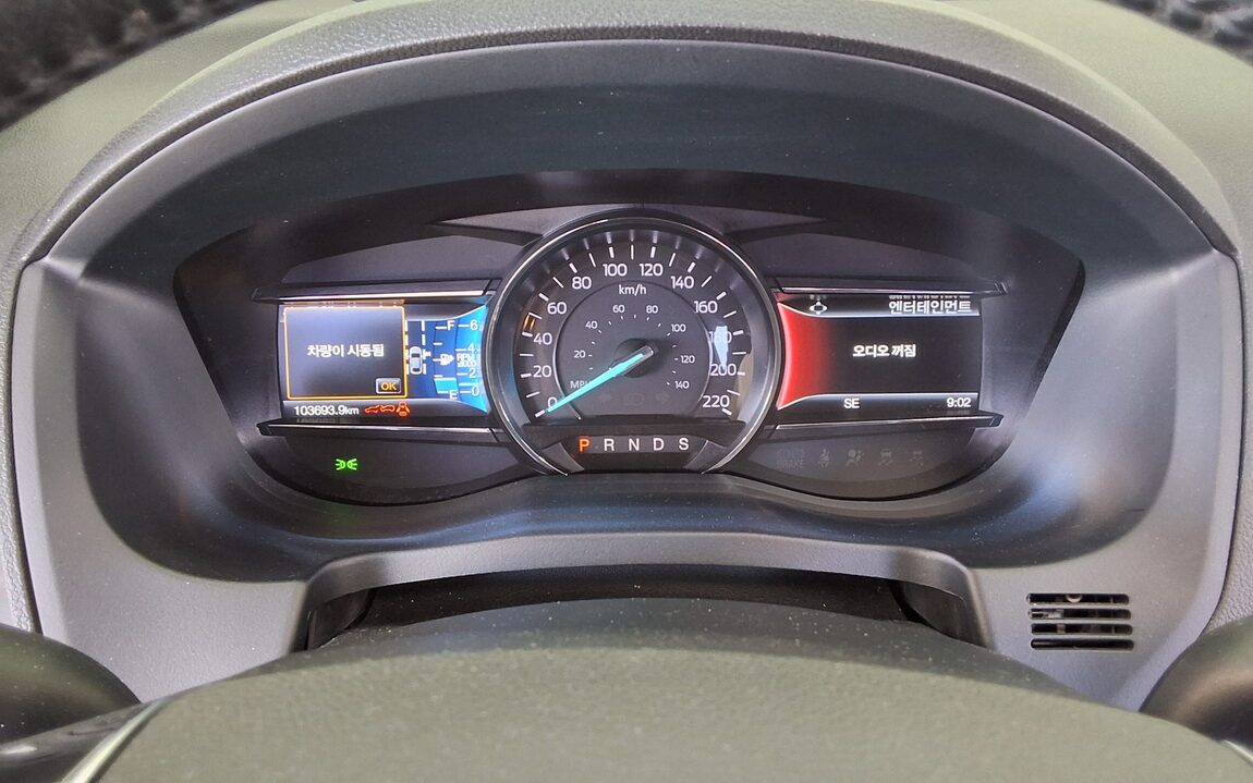 FORD EXPLORER (5TH GEN) 2.3 AWD LIMITED 2018 - zdjęcie 9