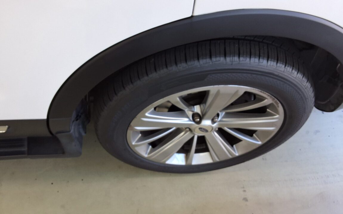 FORD EXPLORER (5TH GEN) 2.3 AWD LIMITED 2018 - zdjęcie 25