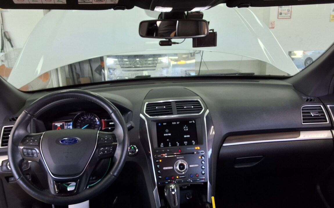 FORD EXPLORER (5TH GEN) 2.3 AWD LIMITED 2018 - zdjęcie 11