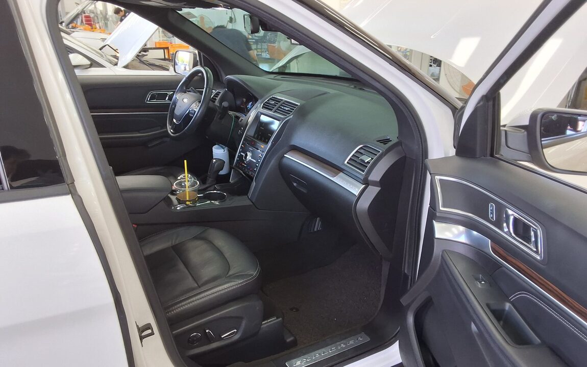FORD EXPLORER (5TH GEN) 2.3 AWD LIMITED 2018 - zdjęcie 14
