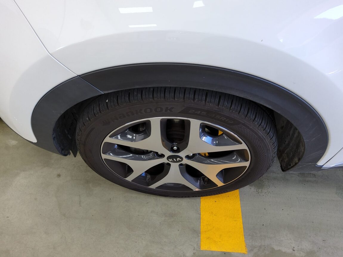 KIA NEW SPORTAGE R2.0 2WD NOBLESSE PLUS 2018 - zdjęcie 23