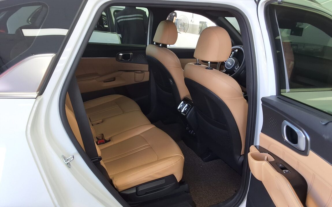 KIA NEW SORENTO (MQ4) 2.2 DIESEL 2WD NOBLESSE 2022 - zdjęcie 13