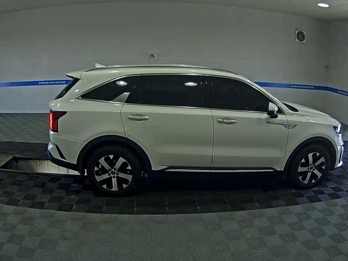 KIA NEW SORENTO (MQ4) 2.2 DIESEL 2WD NOBLESSE 2022 - zdjęcie 4