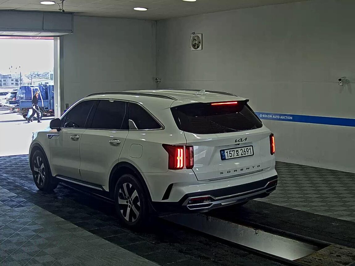 KIA NEW SORENTO (MQ4) 2.2 DIESEL 2WD NOBLESSE 2022 - zdjęcie 6