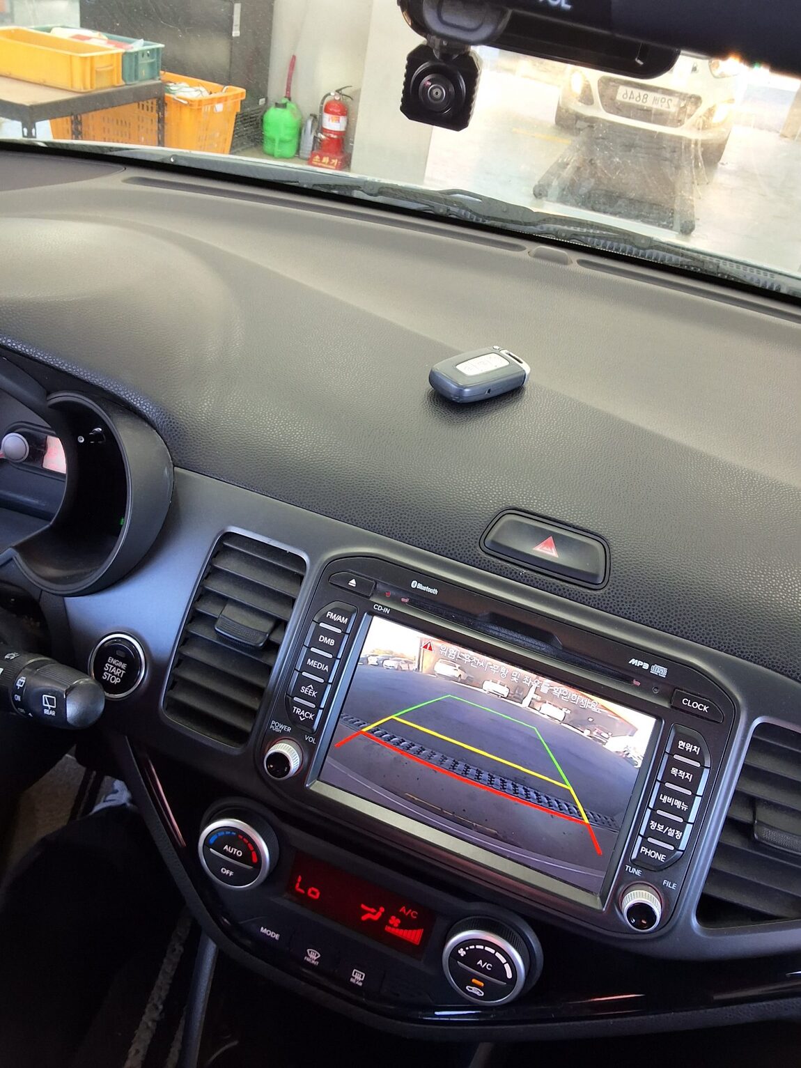 KIA ALL NEW MORNING GASOLINE LUXURY 2012 - zdjęcie 17