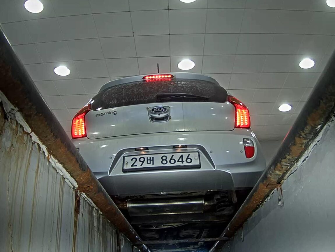 KIA ALL NEW MORNING GASOLINE LUXURY 2012 - zdjęcie 8