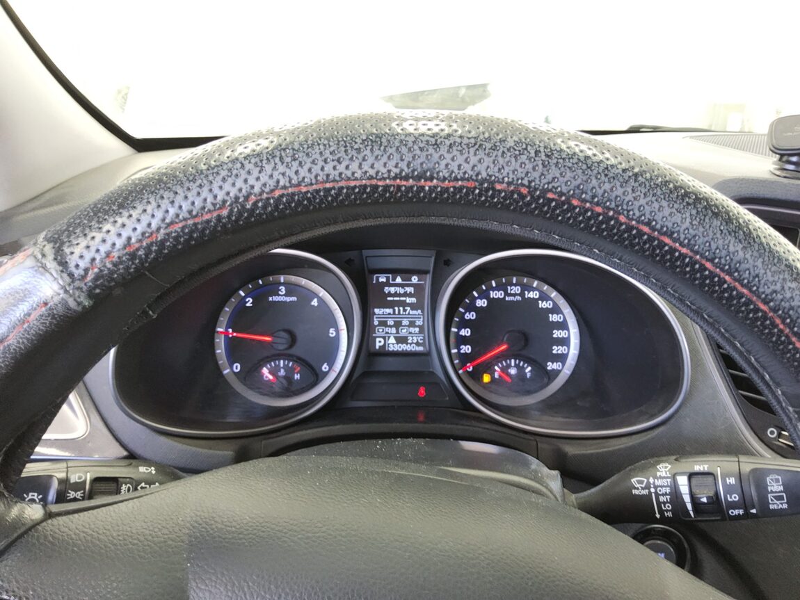 HYUNDAI SANTA FE (DM) DIESEL R2.0 2WD PREMIUM 2013 - zdjęcie 9