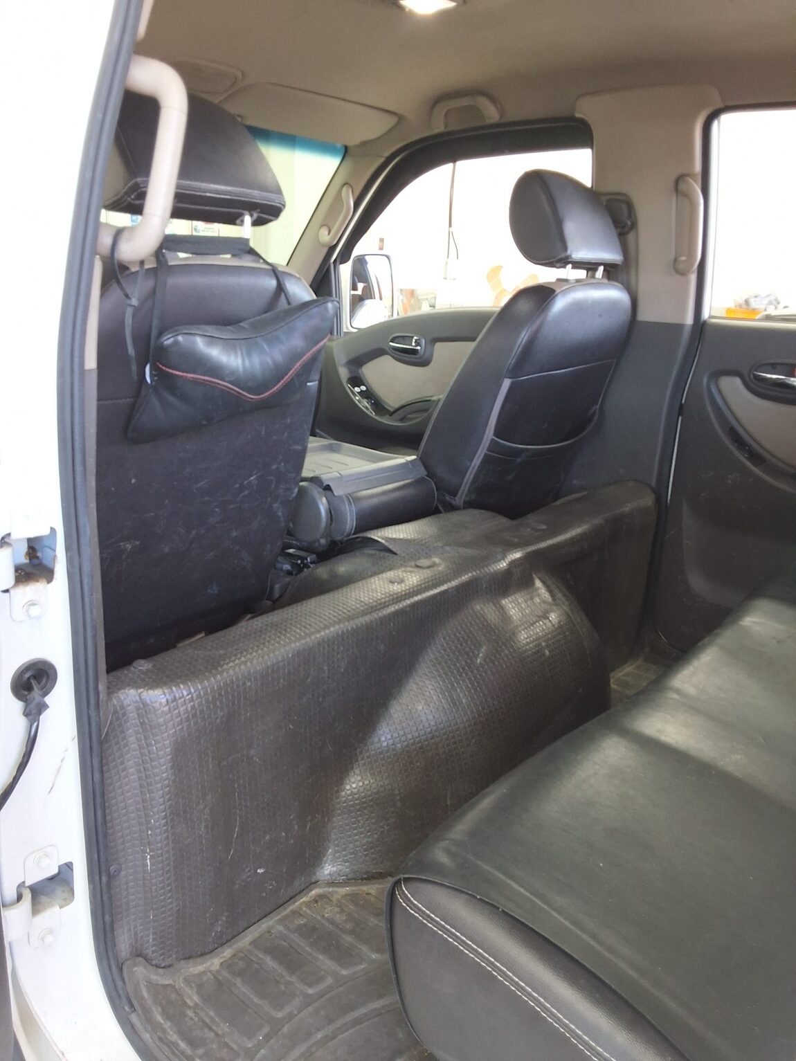 HYUNDAI PORTER II CRDi DOUBLE CAB EXTRA LONG WHEELBASE PREMIUM 2018 - zdjęcie 12