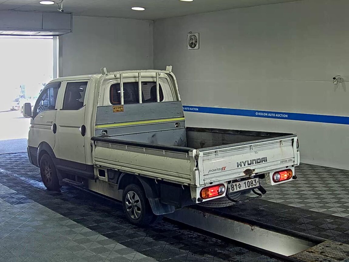 HYUNDAI PORTER II CRDi DOUBLE CAB EXTRA LONG WHEELBASE PREMIUM 2018 - zdjęcie 6