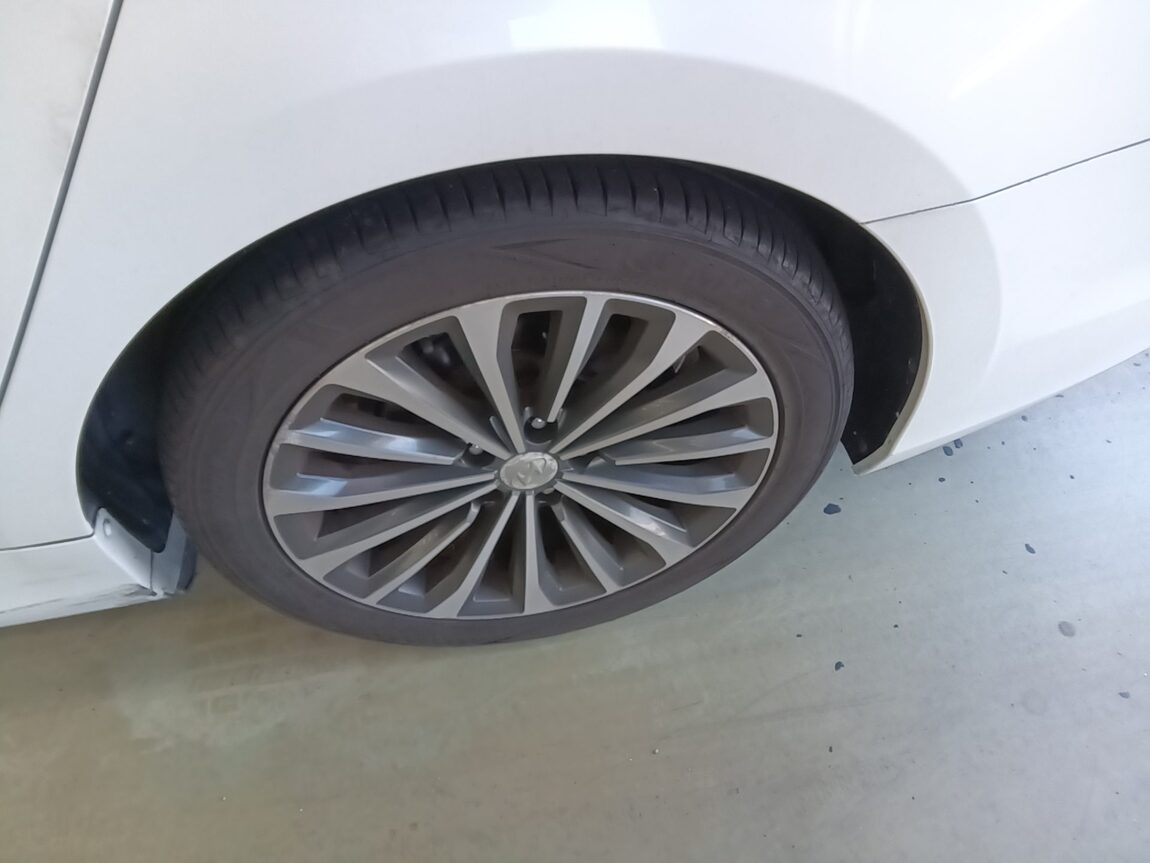 HYUNDAI GRANDEUR HG HG 240 MODERN 2014 - zdjęcie 27