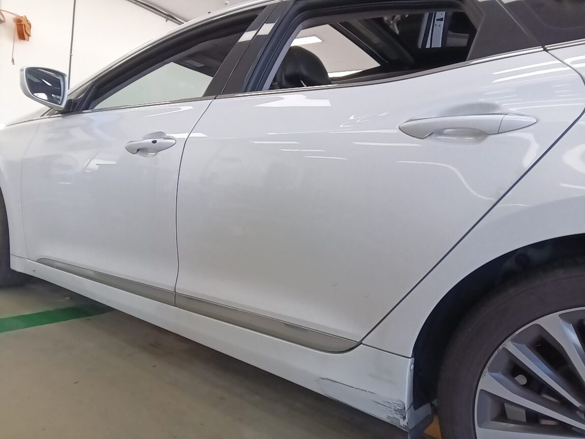 HYUNDAI GRANDEUR HG HG 240 MODERN 2014 - zdjęcie 30