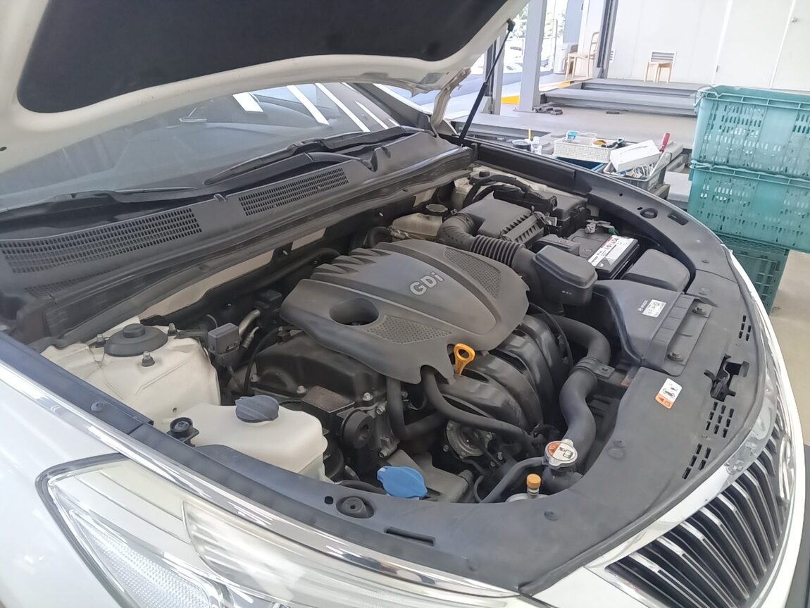 HYUNDAI GRANDEUR HG HG 240 MODERN 2014 - zdjęcie 22
