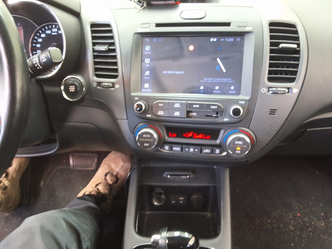 KIA THE NEW K3 1.6 GDI TRENDY 2016 - zdjęcie 24