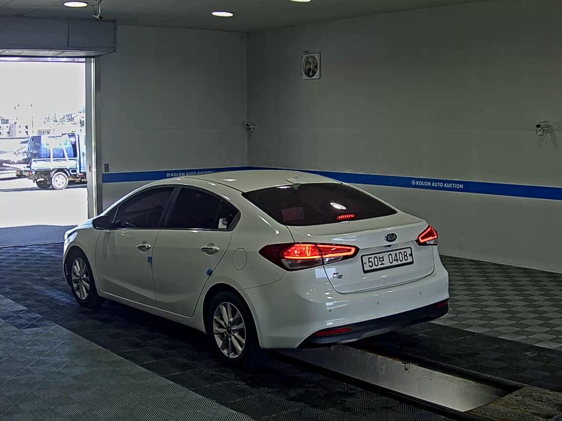 KIA THE NEW K3 1.6 GDI TRENDY 2016 - zdjęcie 6