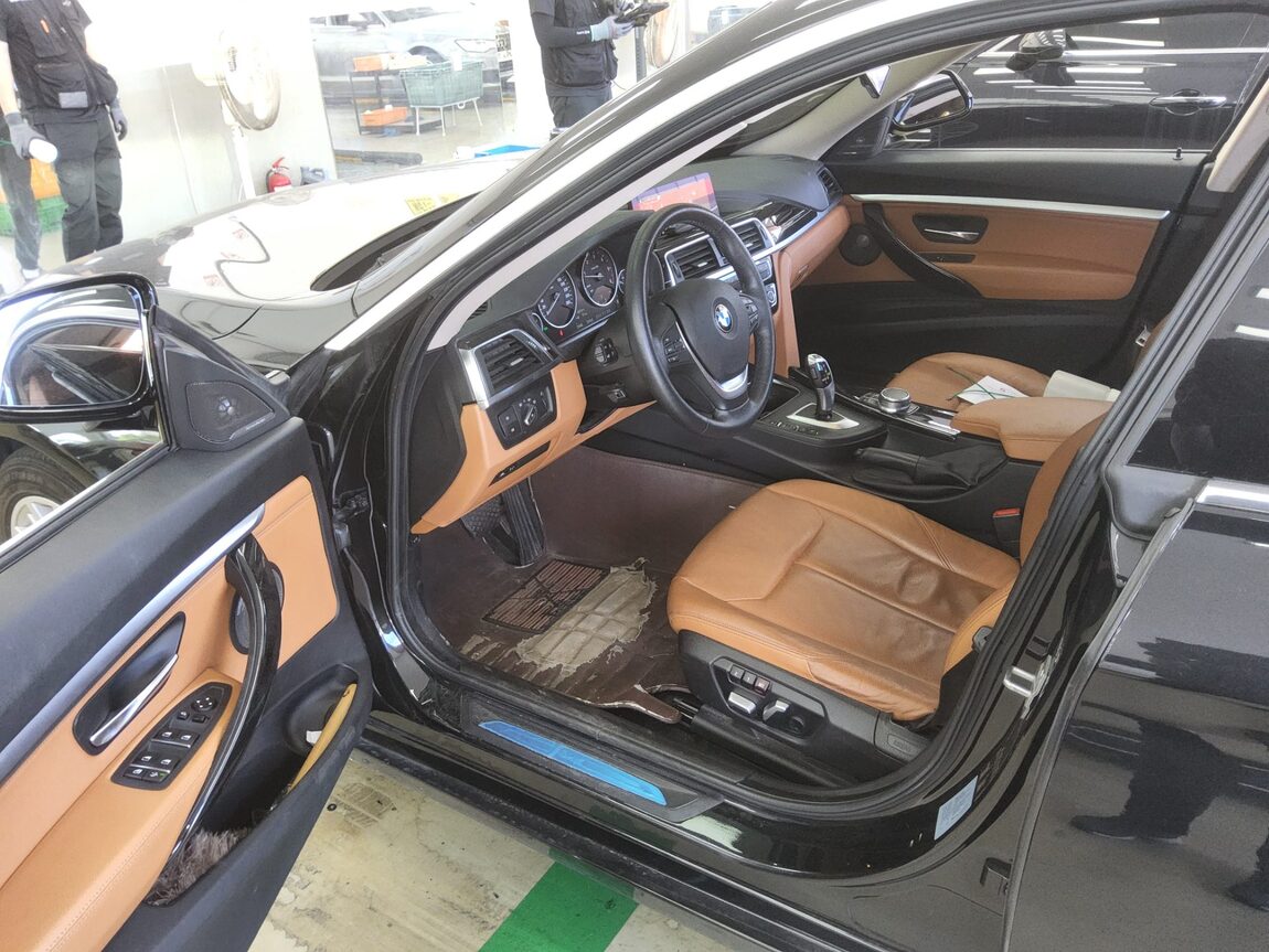BMW GRAN TURISMO (GT) 3 SERIES GT 320d LUXURY LINE 2018 - zdjęcie 10