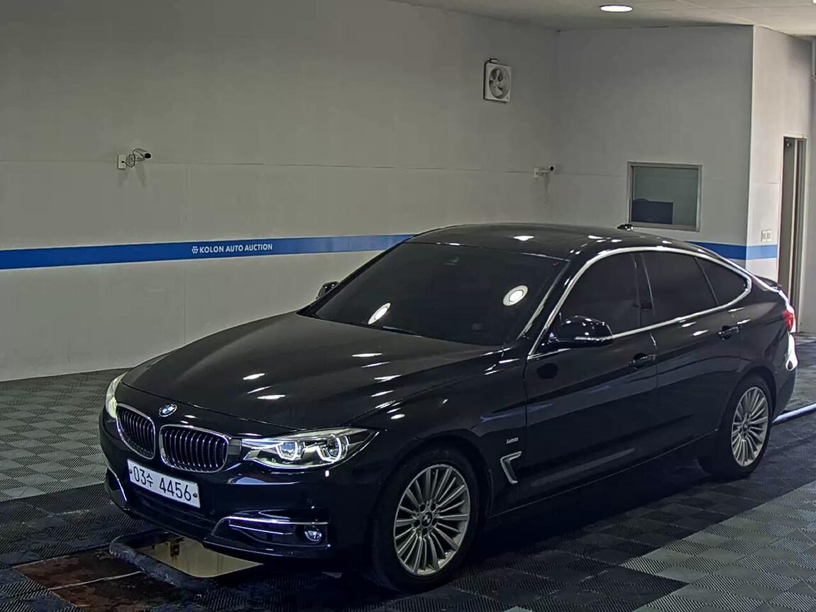 BMW GRAN TURISMO (GT) 3 SERIES GT 320d LUXURY LINE 2018 - zdjęcie 2