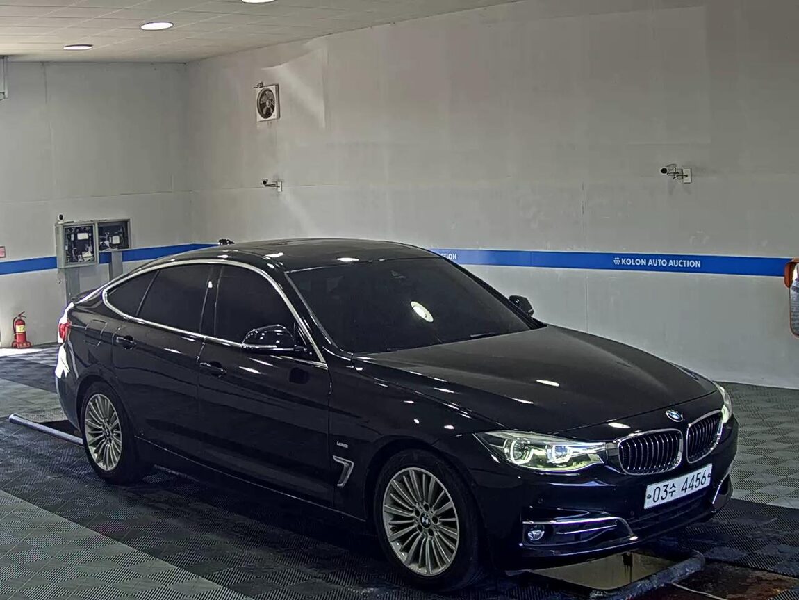 BMW GRAN TURISMO (GT) 3 SERIES GT 320d LUXURY LINE 2018 - zdjęcie 3