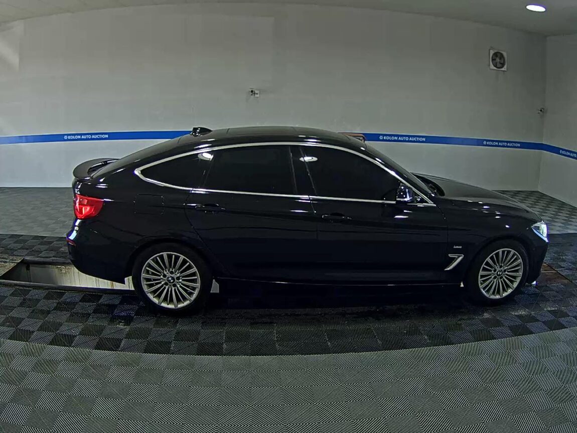 BMW GRAN TURISMO (GT) 3 SERIES GT 320d LUXURY LINE 2018 - zdjęcie 4