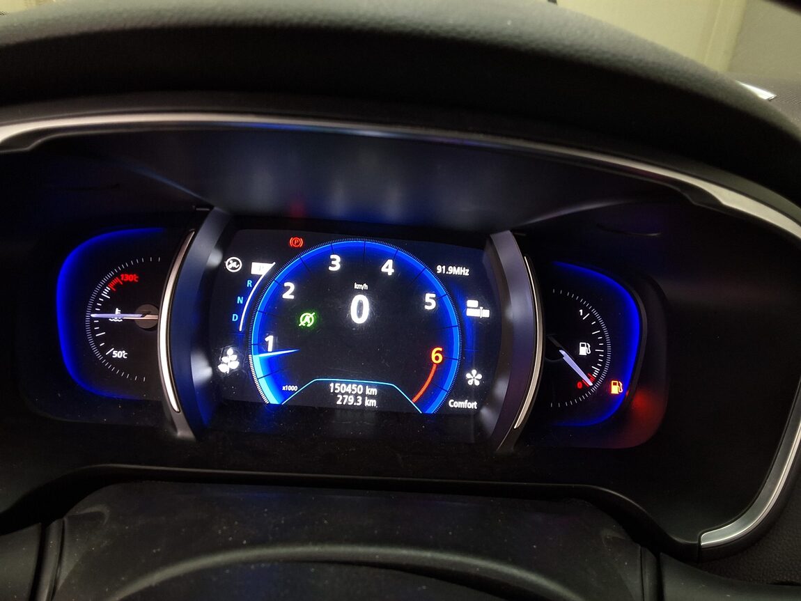 RENAULT (SAMSUNG) SM6 1.6 TCe LE 2016 - zdjęcie 10