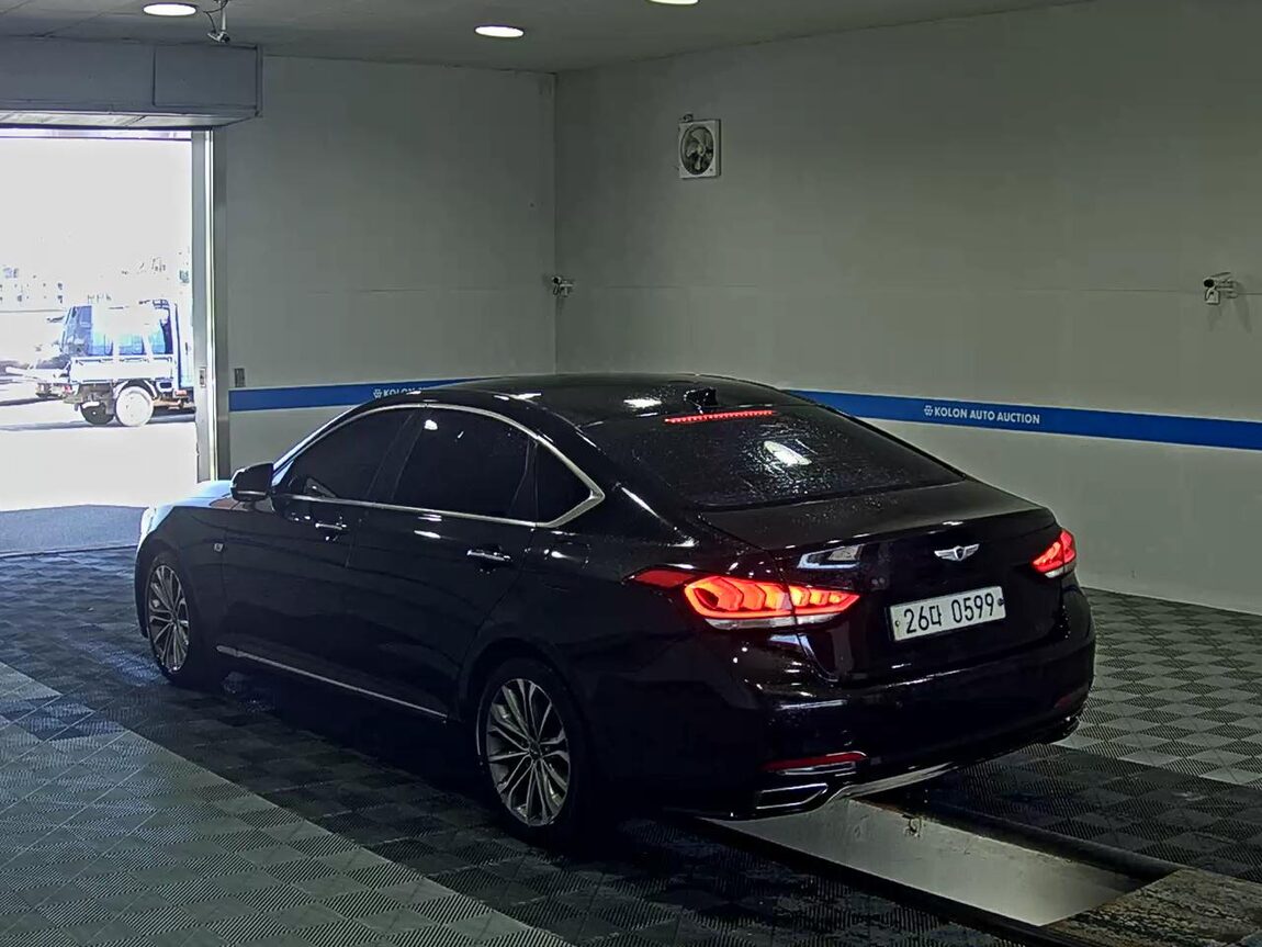 HYUNDAI GENESIS DH G330 MODERN 2016 - zdjęcie 6