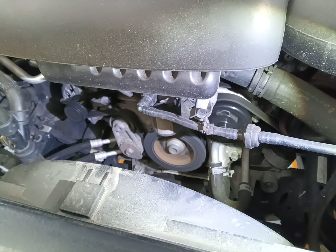 JEEP GRAND CHEROKEE (WK2) 3.6 V6 OVERLAND 2019 - zdjęcie 19